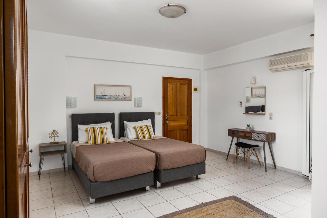 Dora Pool By Konnect,150m From The Agios Georgios (Corfu)